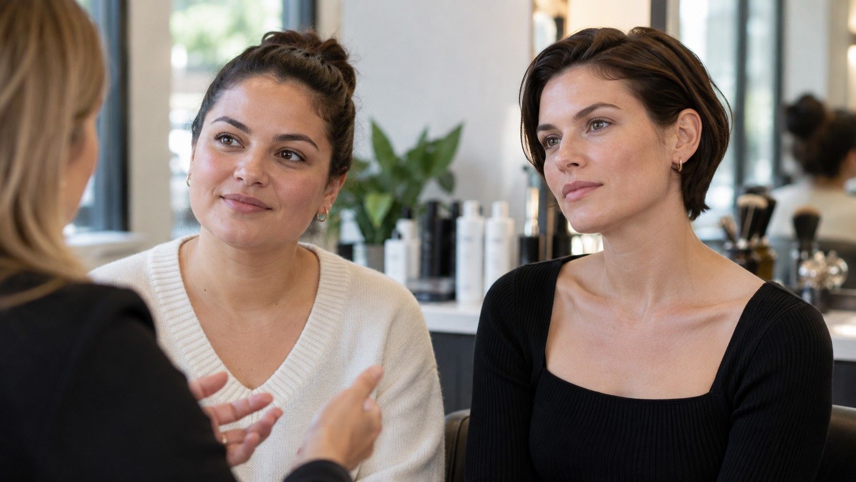 Round vs Square Faces: Reading the Jawline